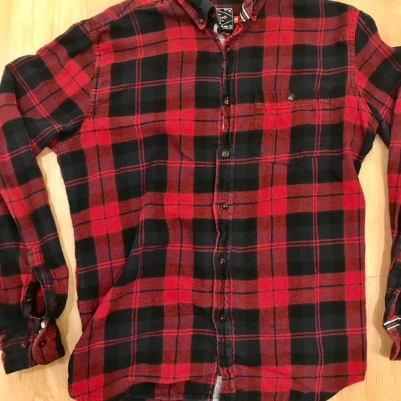 Plaid, button down shirt, On The Road - Picture 1 of 11